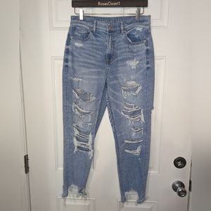 AMERICAN EAGLE Mom Jeans
